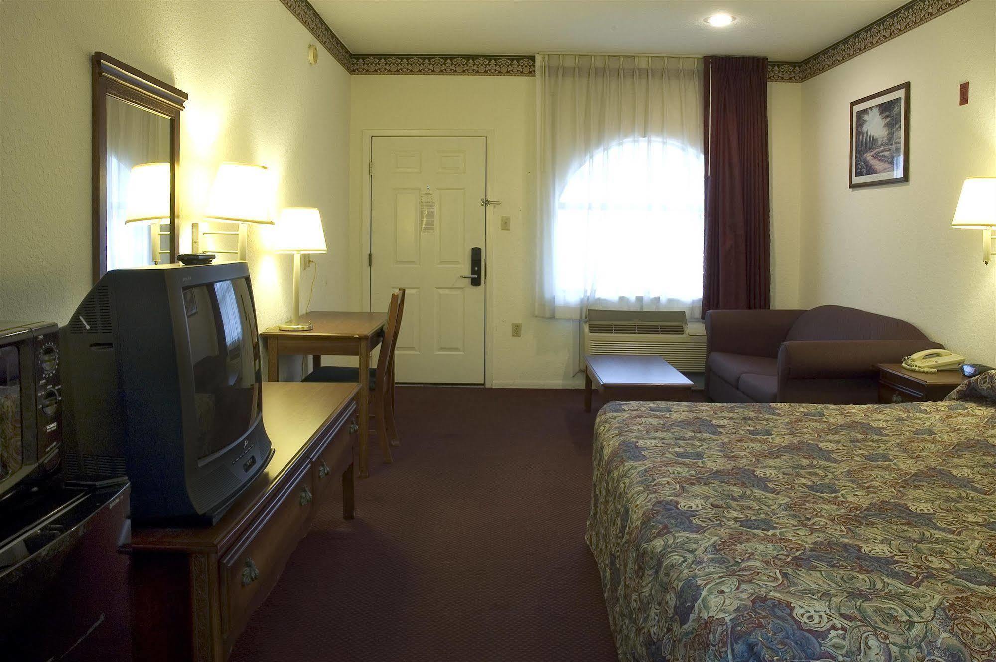 Budget Host Hempstead Inn Brookhollow/Energy Corridor Houston Exteriér fotografie