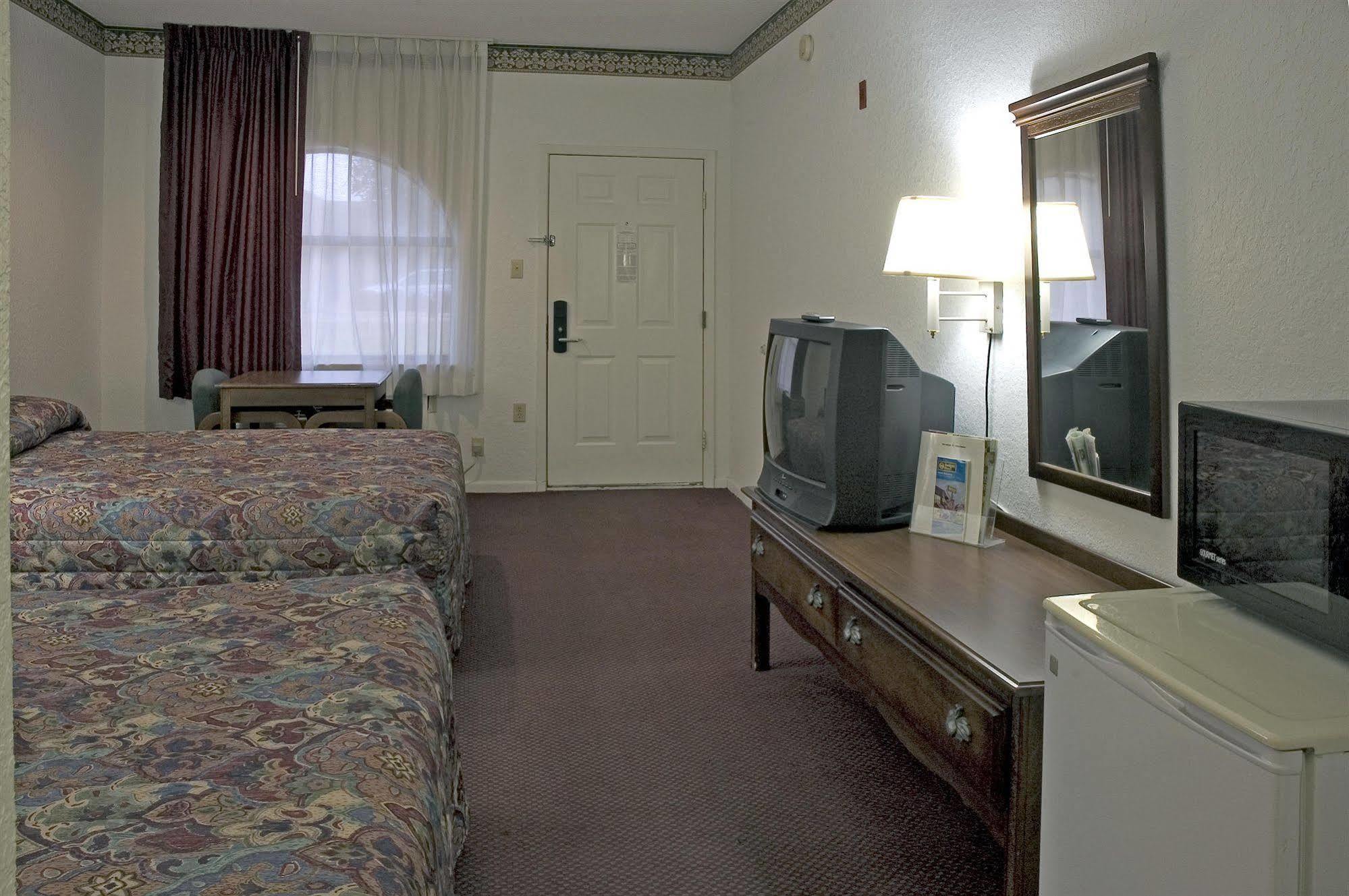 Budget Host Hempstead Inn Brookhollow/Energy Corridor Houston Exteriér fotografie